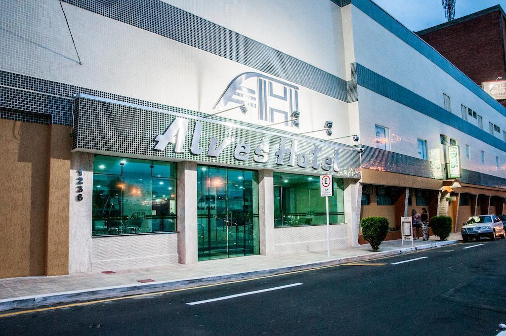 Alves Hotel Marília Exterior photo