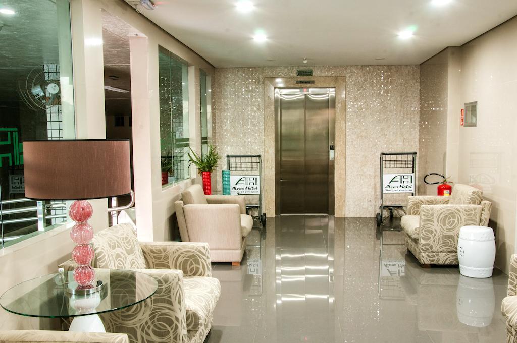 Alves Hotel Marília Exterior photo